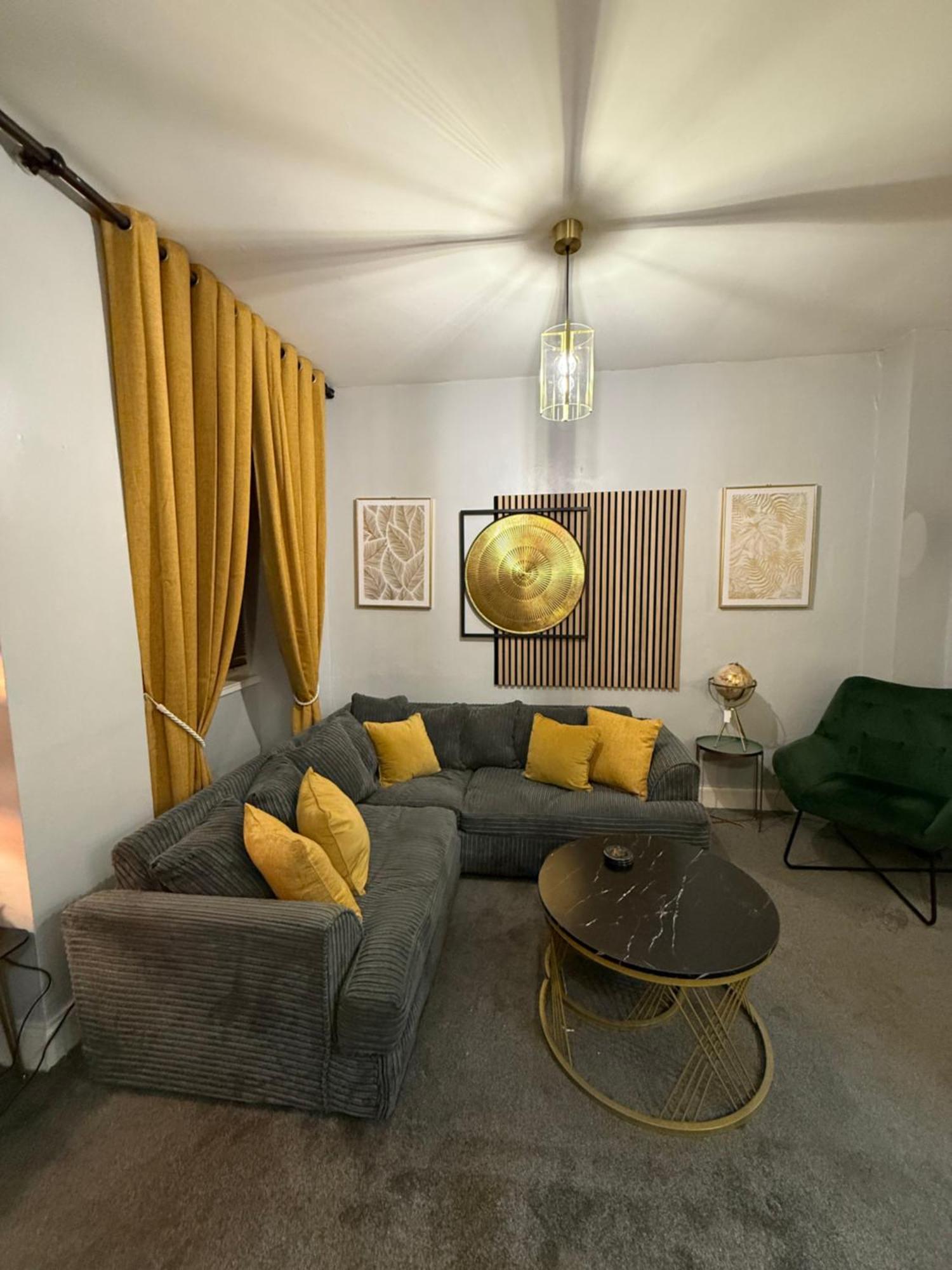 Two Bedroom Apartment-Central Edinburgh-Old Town-Licensed Eksteriør bilde