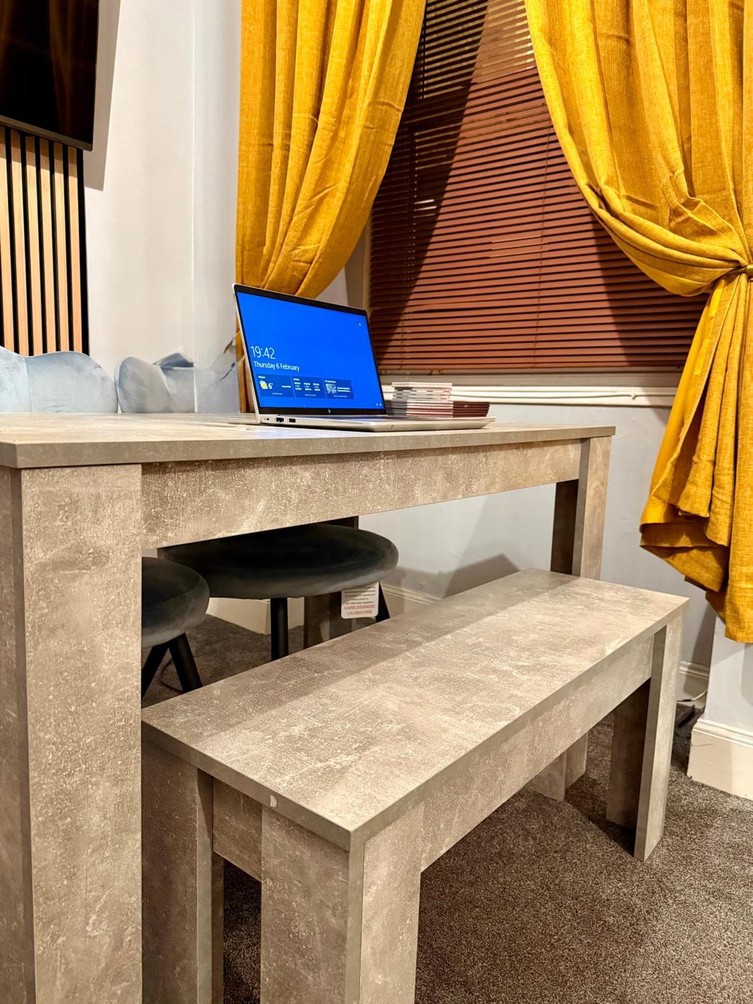 Two Bedroom Apartment-Central Edinburgh-Old Town-Licensed Eksteriør bilde