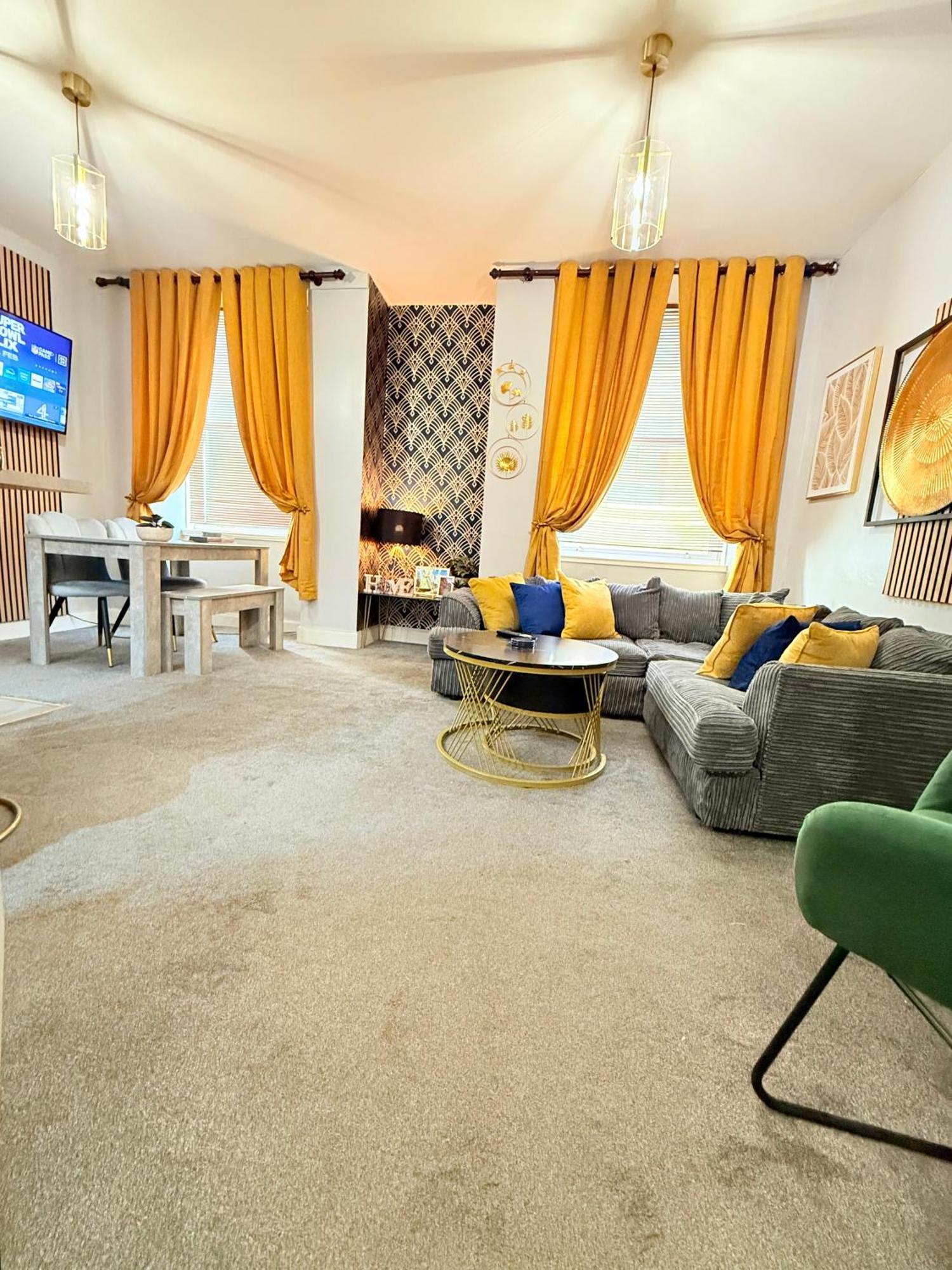 Two Bedroom Apartment-Central Edinburgh-Old Town-Licensed Eksteriør bilde