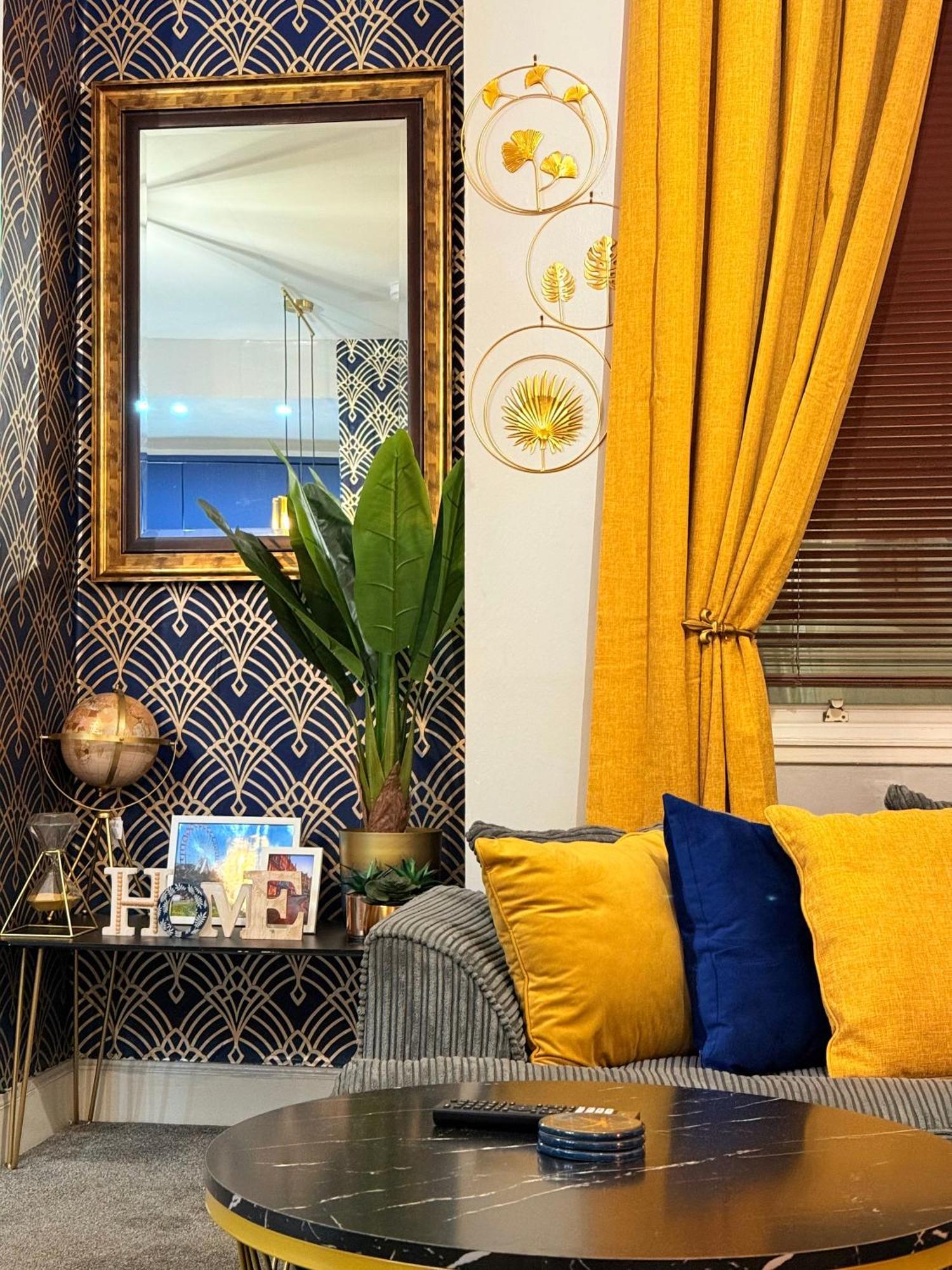 Two Bedroom Apartment-Central Edinburgh-Old Town-Licensed Eksteriør bilde